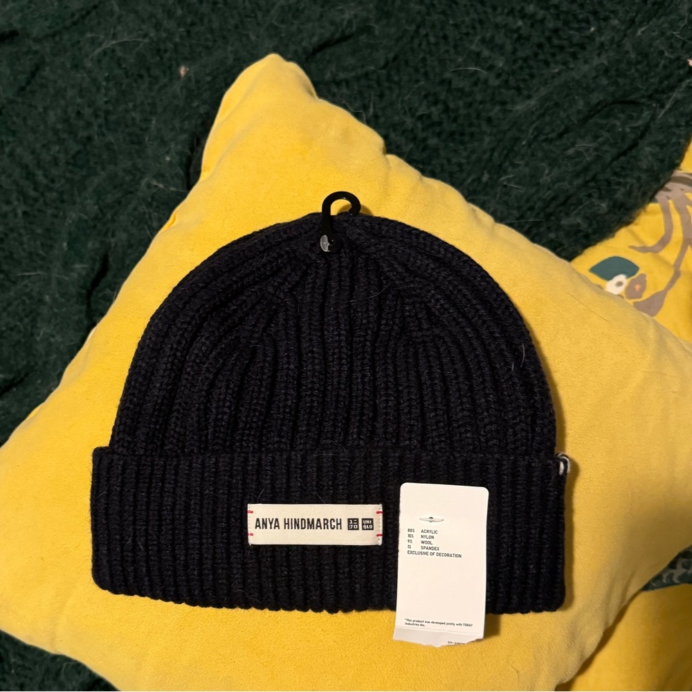 Uniglow x Anna Hindmarch blue hat